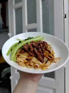 Hình ảnh Hủ Tíu xào Bò Trứng