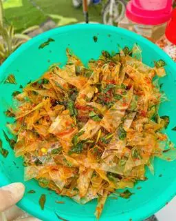 Hình ảnh Bánh tráng phơi sương trộn 