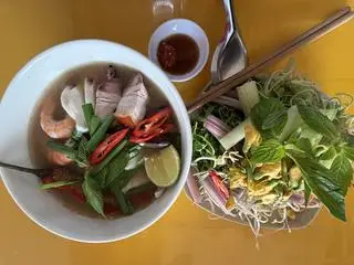 Hình ảnh bún mắm đặc biệt