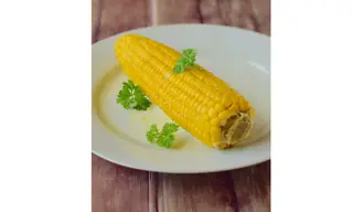 Hình ảnh Bắp Mỹ luộc 1 Trái