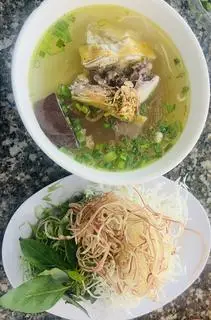 Hình ảnh miến má đùi gà 