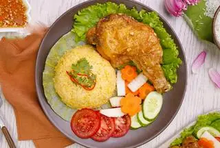 Hình ảnh Cơm Gà Góc Tư Vừa
