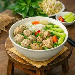 Hình ảnh Bún mọc - dọc mùng