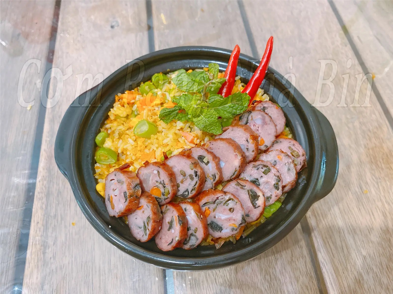 Hình ảnh Cơm Rang Dồi Sụn kèm 1 ly coca