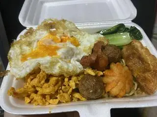 Hình ảnh Mỳ trộn thập cẩm số 1