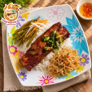 Hình ảnh Cơm sườn Non + Bì