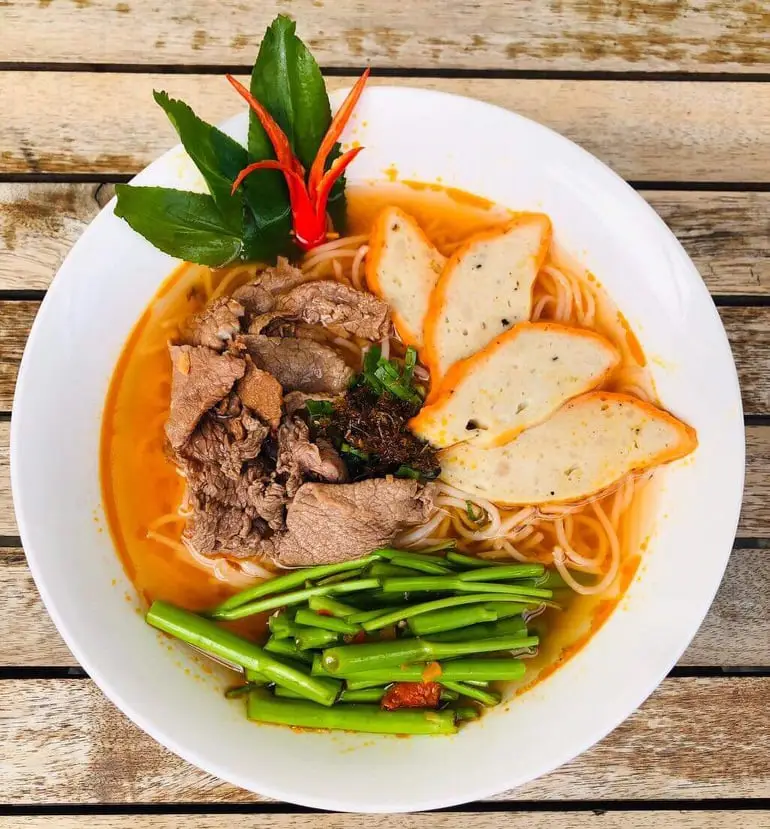 Hình ảnh Bún Thái Bò + Chả Cua