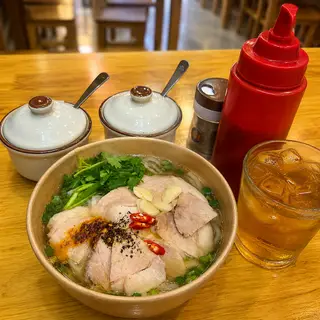 Hình ảnh Phở Gầu