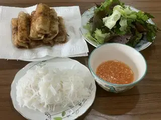 Hình ảnh Bún lem tôm chuyền thống xuất 1 người