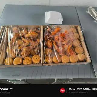 Hình ảnh Gà nướng mắm nhĩ(xôi- cơm lam- bánh bao)