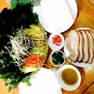 Hình ảnh Bánh Tráng Cuốn Thịt Heo Quay