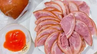 Hình ảnh chân giò ủ muối