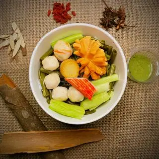 Hình ảnh Bún thái topping thả lẩu