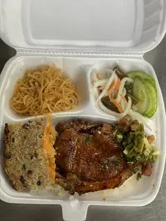 Hình ảnh Cơm tấm sườn bì chả