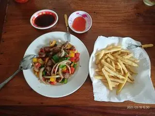 Hình ảnh Cơm Bò lúc lắc 