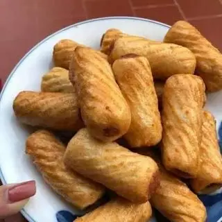 Hình ảnh Phần 5 viên chả mực xoắn chiên