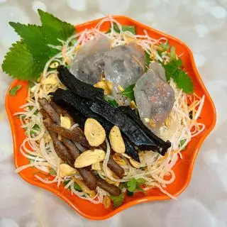 Hình ảnh Nộm Bò Khô Lá Lách 3 Bánh Bột Lọc