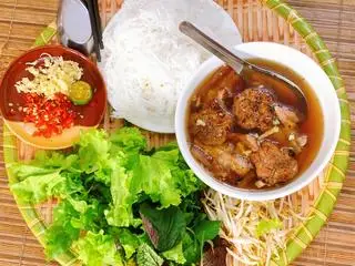 Hình ảnh Bún Chả Truyền Thống