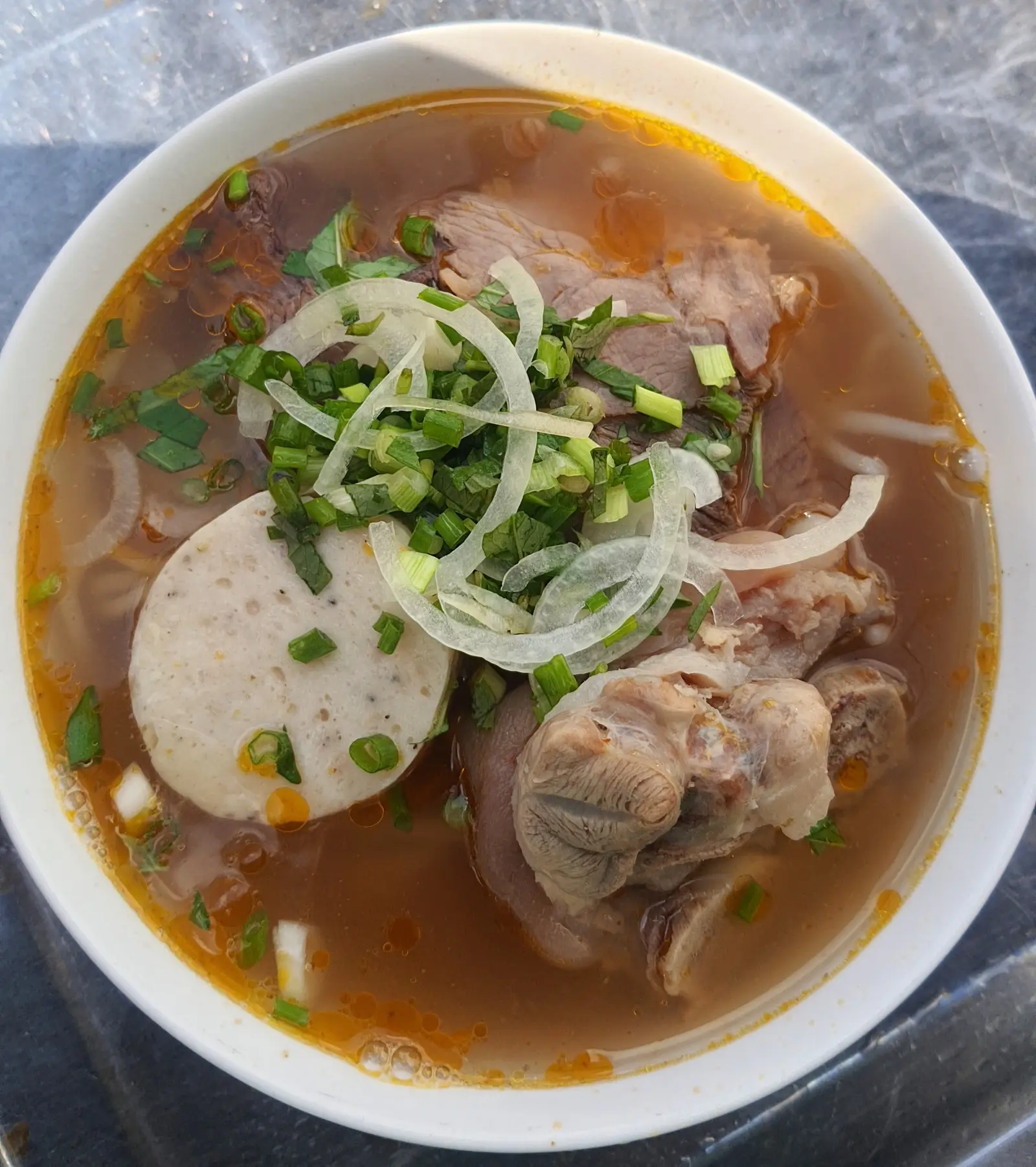 Hình ảnh Bún giò heo,chả.