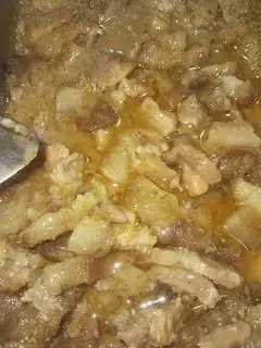 Hình ảnh cơm thịt xào mắm ruốc 