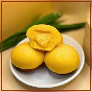 Hình ảnh Set 3 Bánh Bao Kim Sa Trứng Chảy