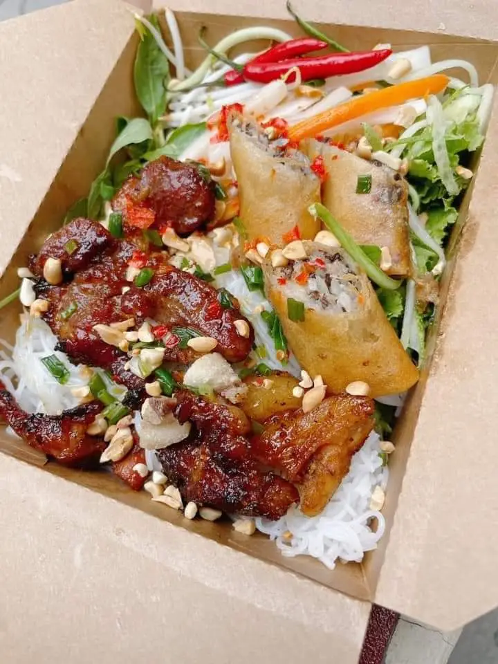 Hình ảnh Bún Trộn Sài Gòn