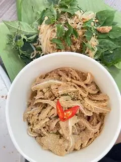 Hình ảnh Combo 1 nem nắm nhỏ - 1 nem tai thính