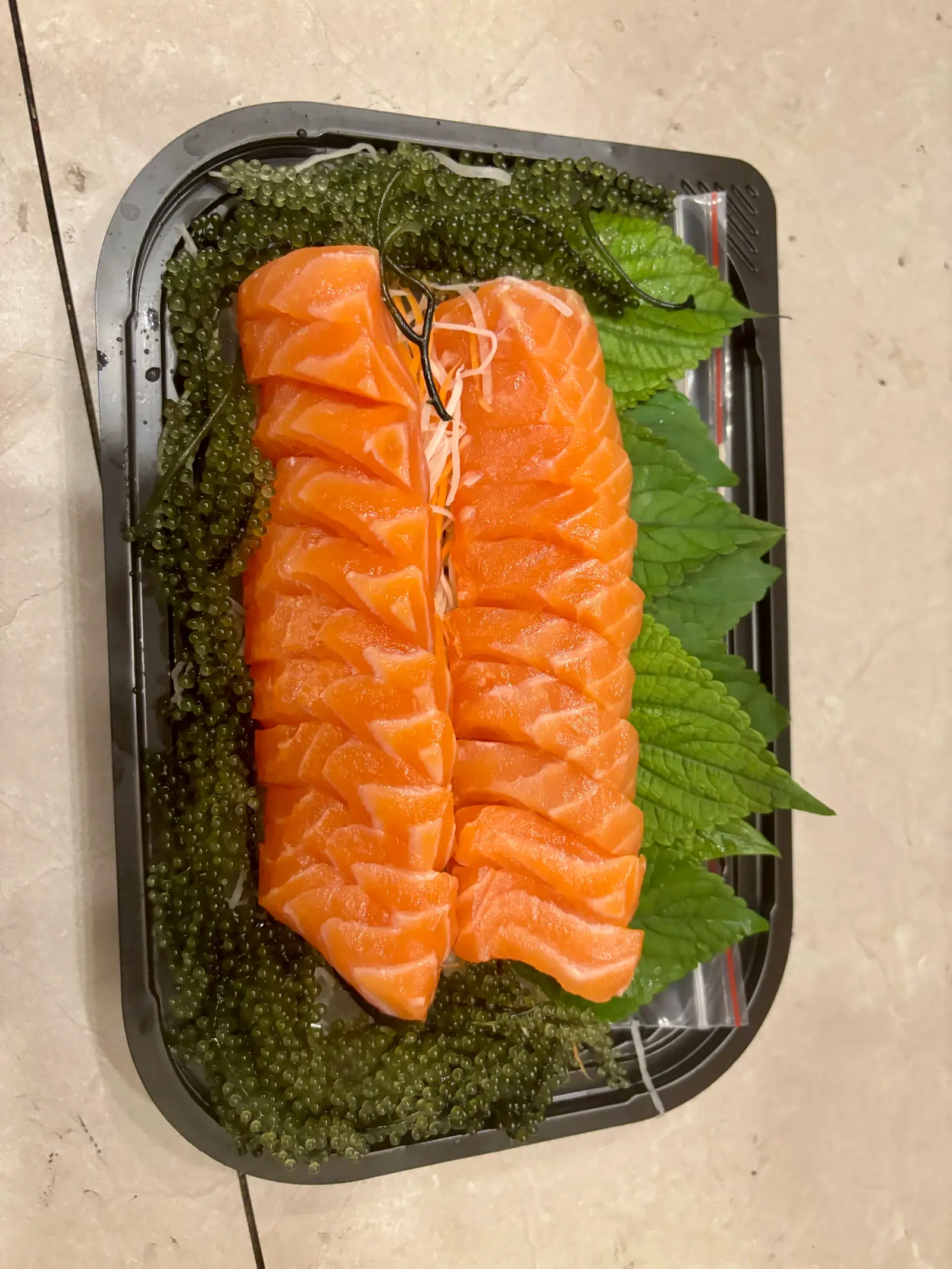 Hình ảnh S26- sashimi cá hồi 400gr