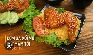 Hình ảnh cơm chiên gà mắm tỏi (lớn) 
