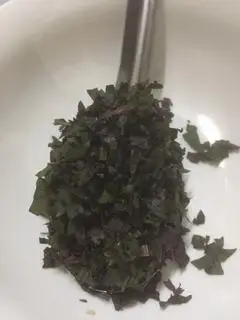 Hình ảnh Tía tô Thêm