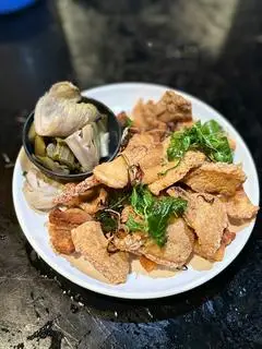 Hình ảnh TÓP MỠ DA GIÒN(TRIỀU KHÚC)