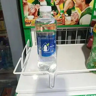Hình ảnh 1 Chai nước suối aquafina 