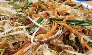 Hình ảnh Miến xào bò