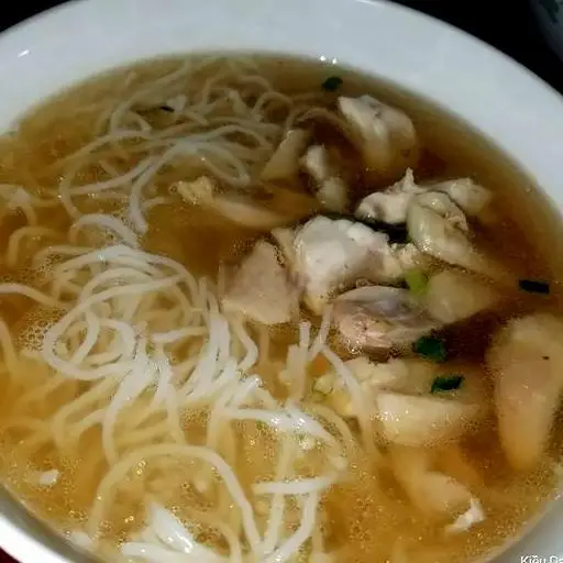 Hình ảnh Bún thịt gà - xôi thịt gà
