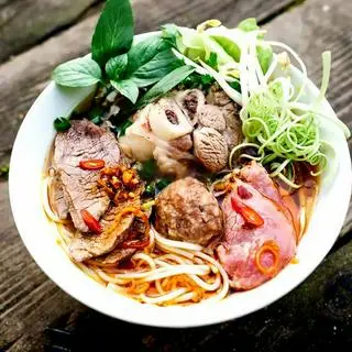 Hình ảnh Bát đặc biệt