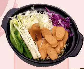 Hình ảnh Mì trộn xúc xích