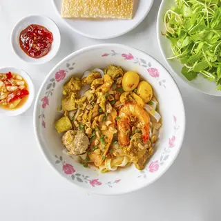 Hình ảnh Mì Quảng Đặc Biệt ba Anh Em