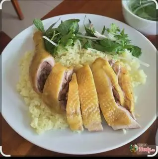 Hình ảnh Cơm thịt vịt luộc chấm mắm gừng 