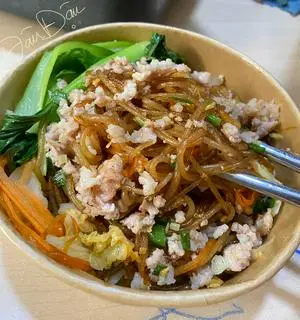 Hình ảnh Miến trộn thịt băm