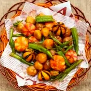 Hình ảnh Cá viên chiên sốt me