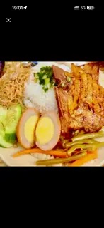 Hình ảnh Cơm tấm sườn trứng khìa