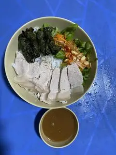 Hình ảnh Heo bò chung tô - bún mắm nêm