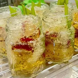Hình ảnh Set 5 hủ yến chưng táo đỏ hạt chia đường phèn 75ml