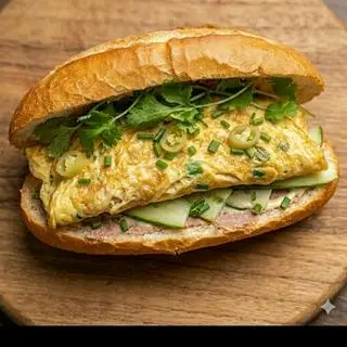 Hình ảnh bánh mì ốp la 2 trứng 