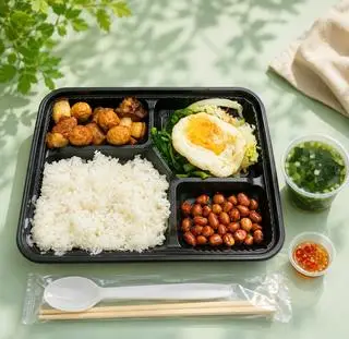 Hình ảnh Cơm thịt kho tàu