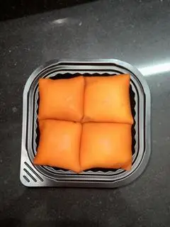Hình ảnh Bánh Crepe Vị Đào - 1 Hộp 4 Cái