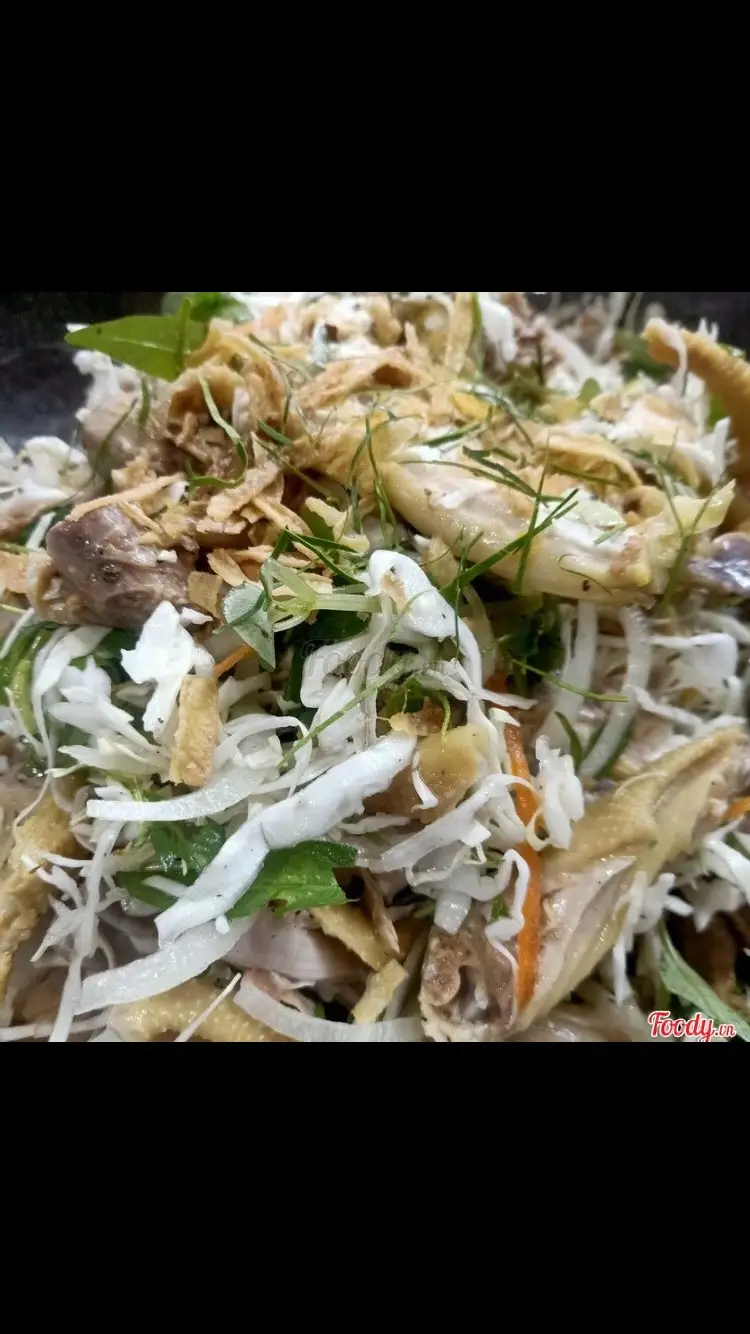 Hình ảnh Gỏi gà xé nửa con