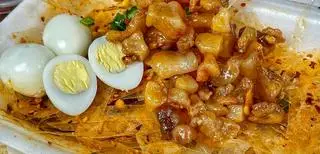Hình ảnh Bánh Tráng Trộn Tóp Mỡ