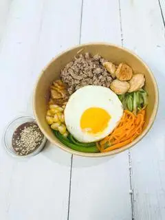 Hình ảnh Cơm trộng cá viên, thịt bò