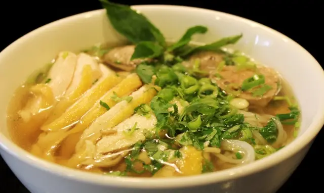 Hình ảnh Phở gà